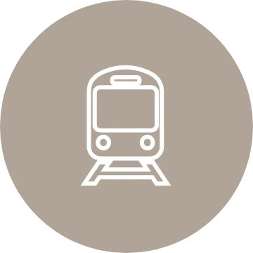 アクセスの電車