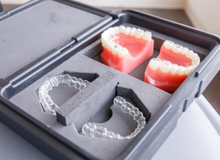 😁 いくつになっても歯並びは重要 見た目だけでなく、全身の健康に関わります （堺市北区・MYデンタルクリニック）